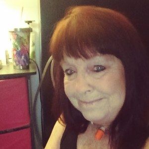 Meet your Posher, Catherine